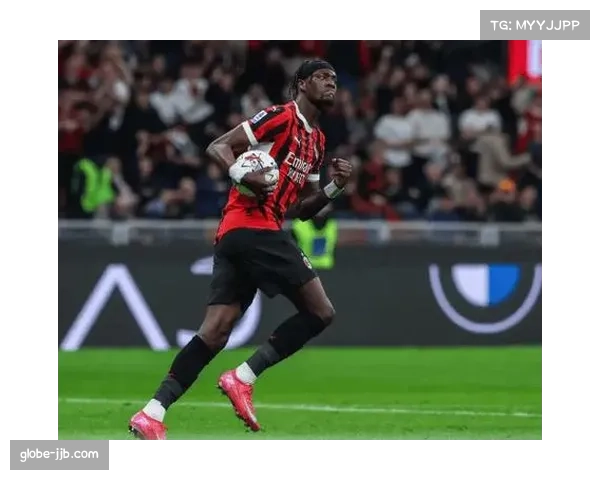 基恩22场7球2助攻 佛罗伦萨租借前锋重新证明自己 基恩22场7球2助攻 佛罗伦萨租借前锋重新证明自己